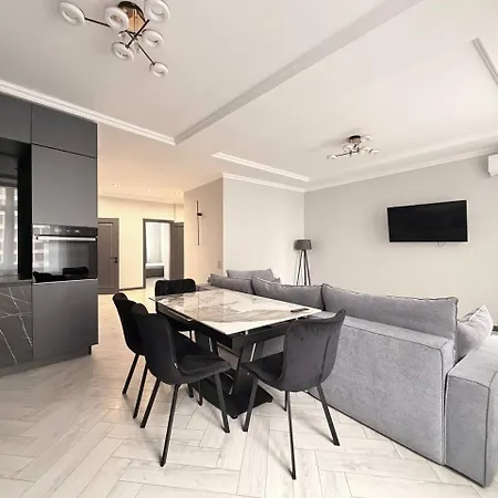 Kamanina Luxury Apartment Odesa